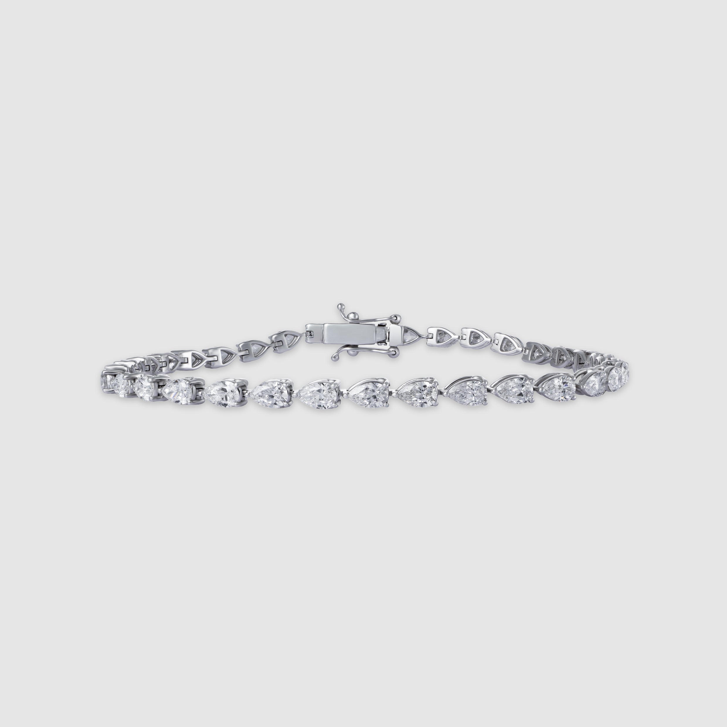 14K white gold pear-cut diamond tennis bracelet